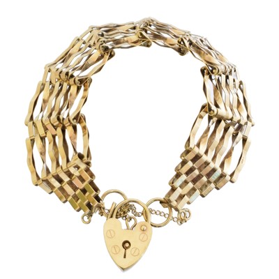 Lot 10 - A 9ct gold bracelet