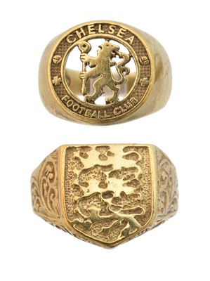 Lot 58 - Two 9ct gold signet rings