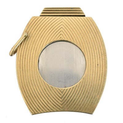 Lot 90 - A 9ct gold cigar cutter