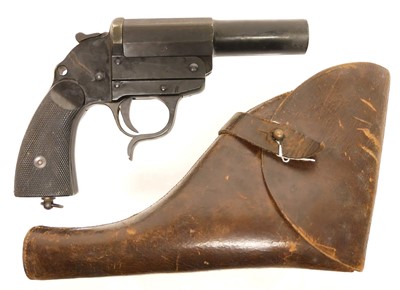 Lot 48 - Deactivated German WWII flare pistol