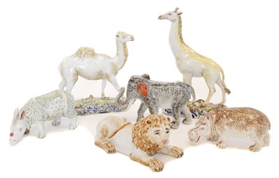 Lot 223 - Delft animal set