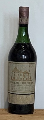 Lot 10 - 1 Bottle Chateau Haut Brion Premier Grand Cru Classe Graves (Pessac-Leognan) 1961