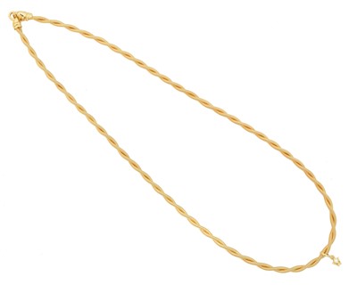 Lot 31 - An 18ct gold necklace by Wellendorff