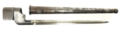 Lot 328 - Lee Enfield No.4 Cruciform Singer bayonet