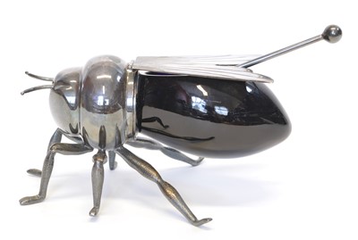 Lot 67 - Elkington Silver Plated Bee Preserve Pot