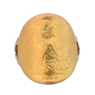 Lot 45 - A Victorian sovereign ring