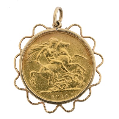 Lot 71 - A George V sovereign
