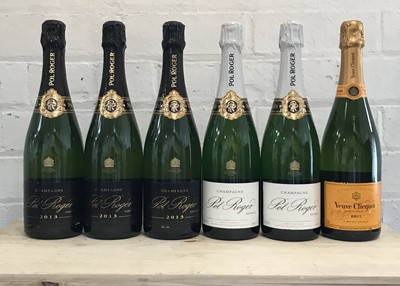Lot 57 - 6 Bottles Mixed Lot Vintage Brut and White Foil Brut Champagne