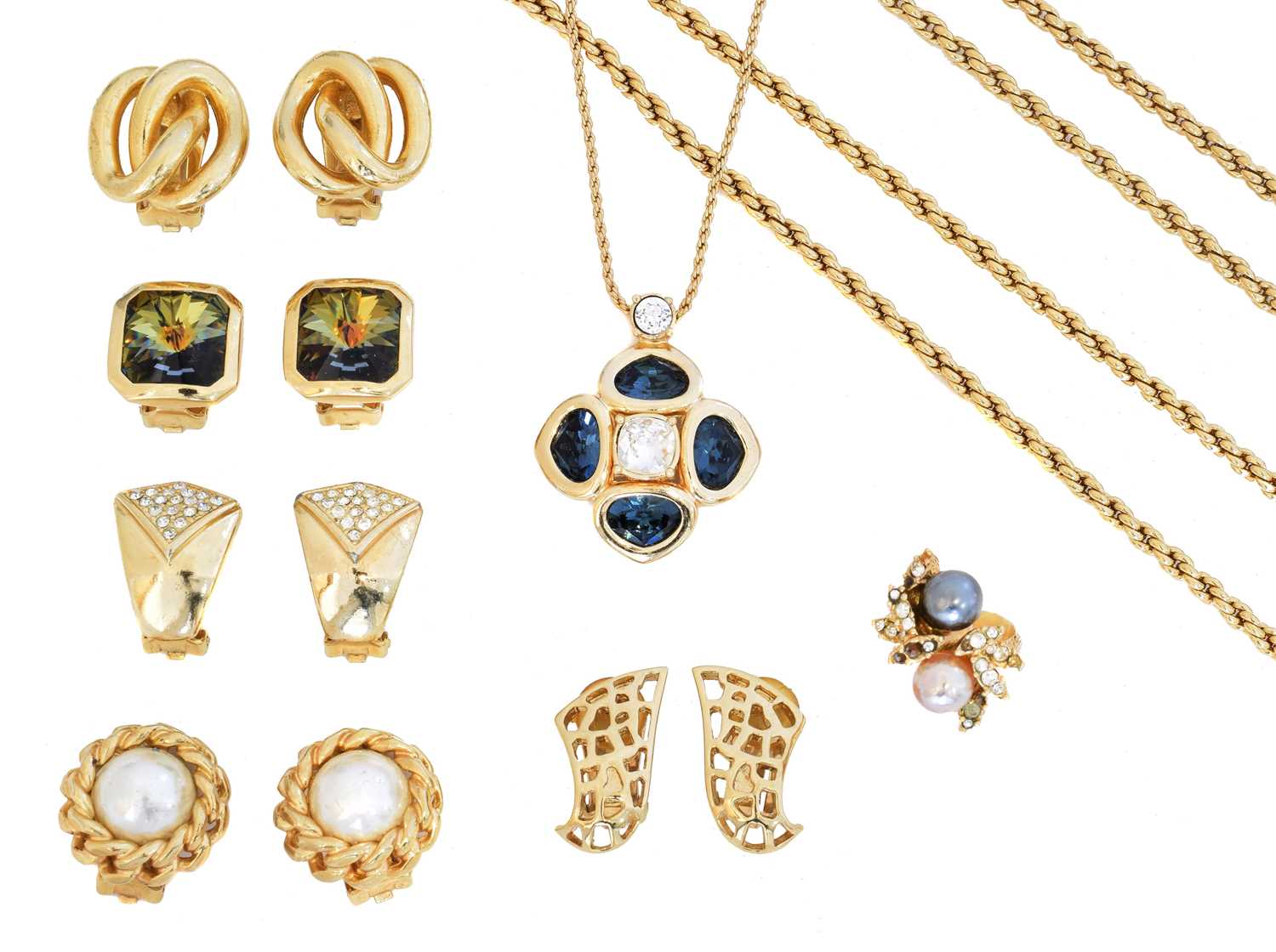Lot 99 - A selection of Christian Dior costume jewellery