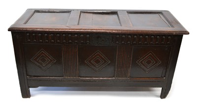 Lot 294 - 17th-century oak coffer