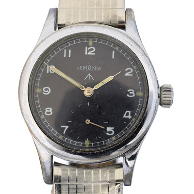 Lot 196 - A 1940s stainless steel Lemania 'Dirty Dozen' wristwatch
