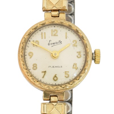 Lot 105 - A 9ct gold cased Everite wristwatch