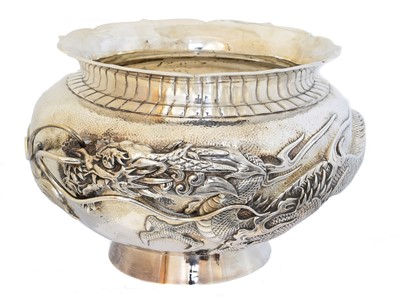 Lot 92 - A Japanese silver bowl