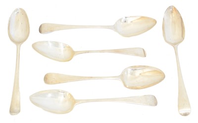Lot 86 - Six George III table spoons