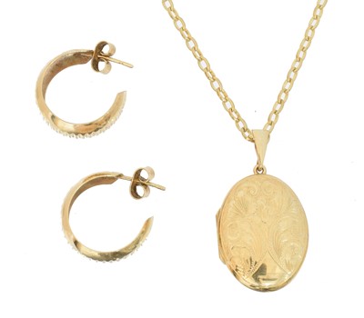 Lot 64 - A selection of 9ct gold jewellery