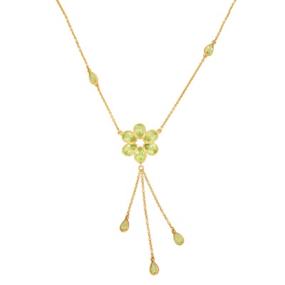 Lot 76 - An 18ct gold peridot necklace