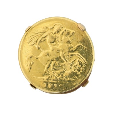 Lot 113 - A George V half sovereign ring