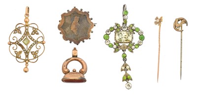 Lot 73 - A selection of jewellery