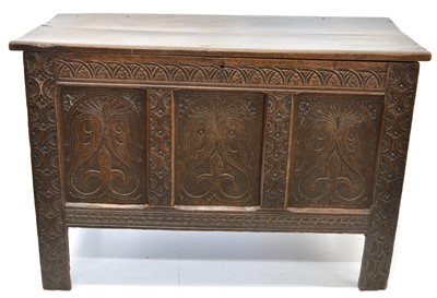 Lot 261 - 17th-century oak coffer