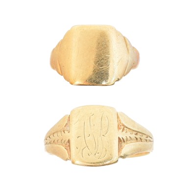 Lot 56 - Two 9ct gold signet rings