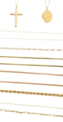 Lot 25 - A selection of chain necklaces