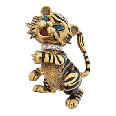 Lot 24 - A 14ct gold diamond and enamel brooch