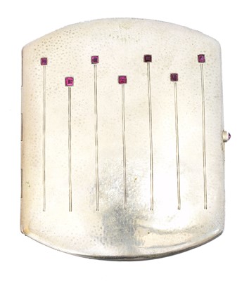 Lot 109 - An early 20th century German silver ruby cigarette case