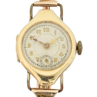 Lot 110 - A 14ct gold wristwatch