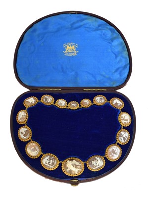 Lot 89 - A Victorian shell cameo necklace