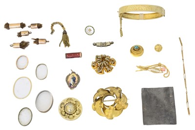 Lot 94 - A selection of jewellery
