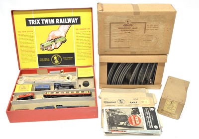 Lot 70 - Twin Trix model rail