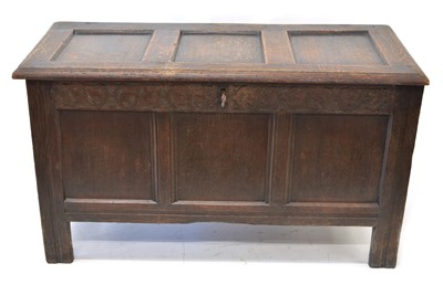 Lot 262 - 17th-century oak coffer