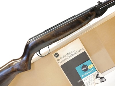 Lot 128 - Boxed Webley Mk III .22 air rifle