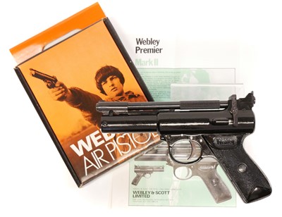Lot 70 - Boxed Webley Premier MkII .177 air pistol.