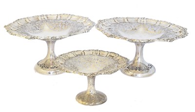 Lot 97 - A set of Edward VII silver comports
