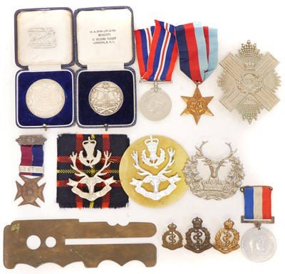 Lot 412 - Collection of badges and medals
