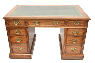 Lot 251 - Edwardian twin pedestal desk
