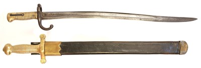 Lot 326 - French Gladius short sword with scabbard and a Chassepot bayonet