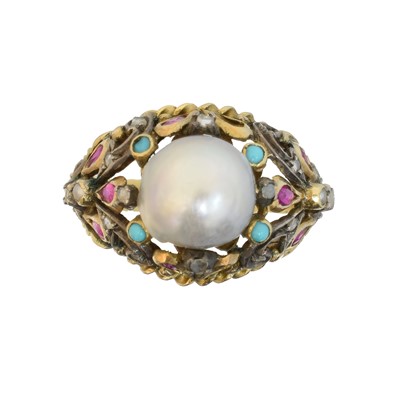 Lot 126 - A gold and silver baroque pearl dress ring
