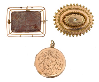 Lot 25 - A selection of jewellery