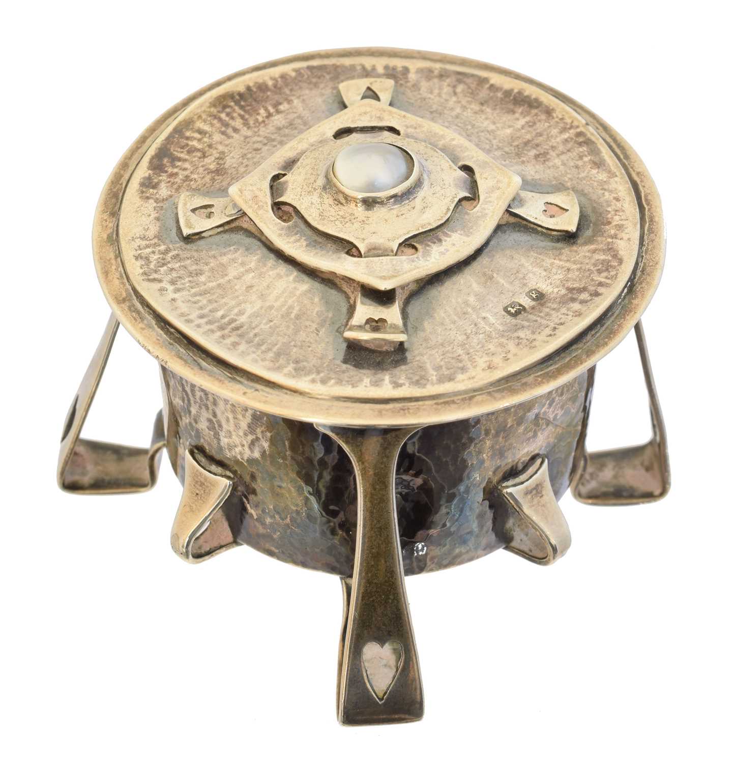 Lot 71 - An Arts & Crafts silver and mother of pearl trinket box