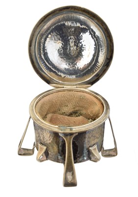 Lot 71 - An Arts & Crafts silver and mother of pearl trinket box