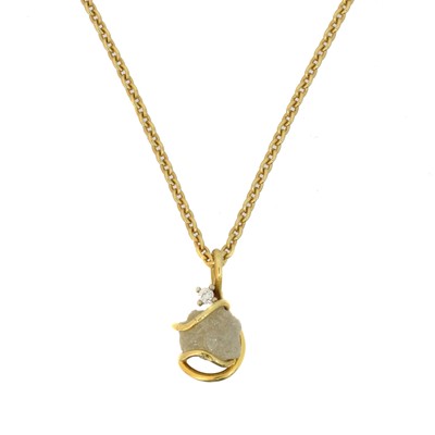 Lot 78 - An 18ct gold diamond pendant
