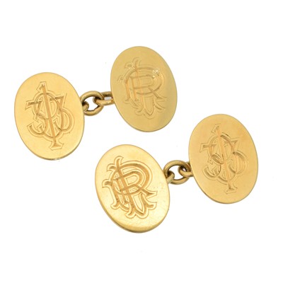 Lot 138 - A pair of 18ct gold cufflinks