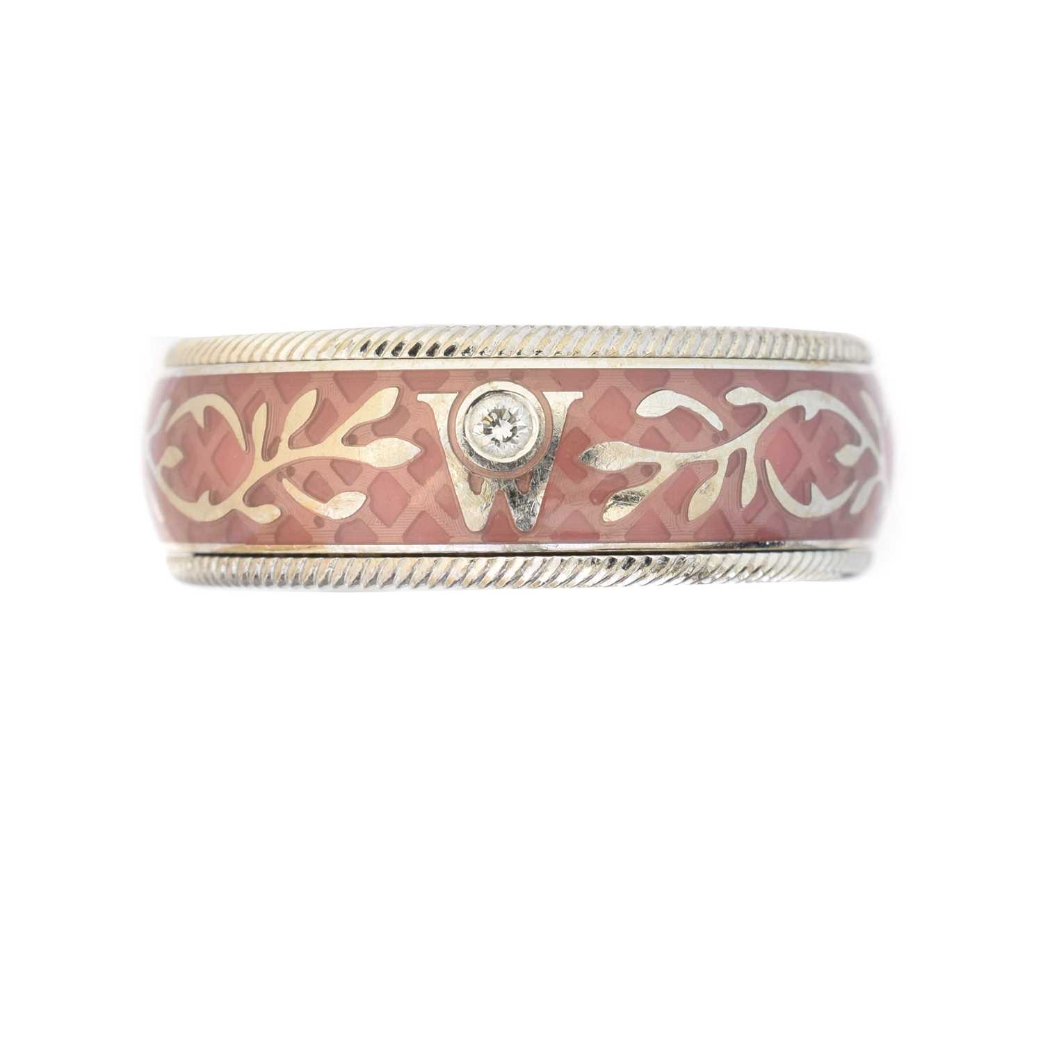 Lot 111 - An 18ct gold enamel and diamond Wellendorff 'Spinning' ring
