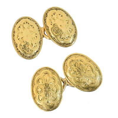Lot 49 - A pair of cufflinks