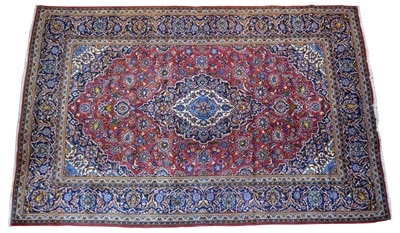Lot 406 - 20th century Tabriz design carpet