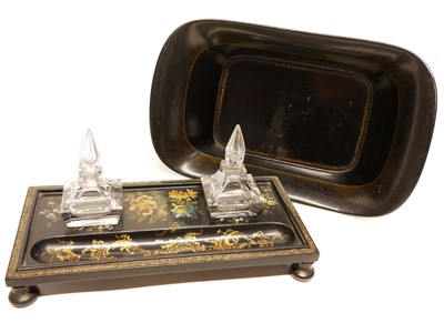 Lot 172 - Jennens and Betteridge Papier Mache inkstand