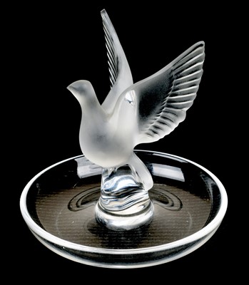 Lot 29 - Lalique Dove Pin Dish