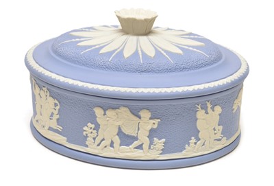 Lot 163 - Wedgwood Jasperware ladies paint box